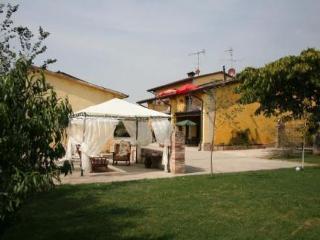 Bed and Breakfast La Cascina Di Alice Castiglione Delle Stiviere Exterior foto