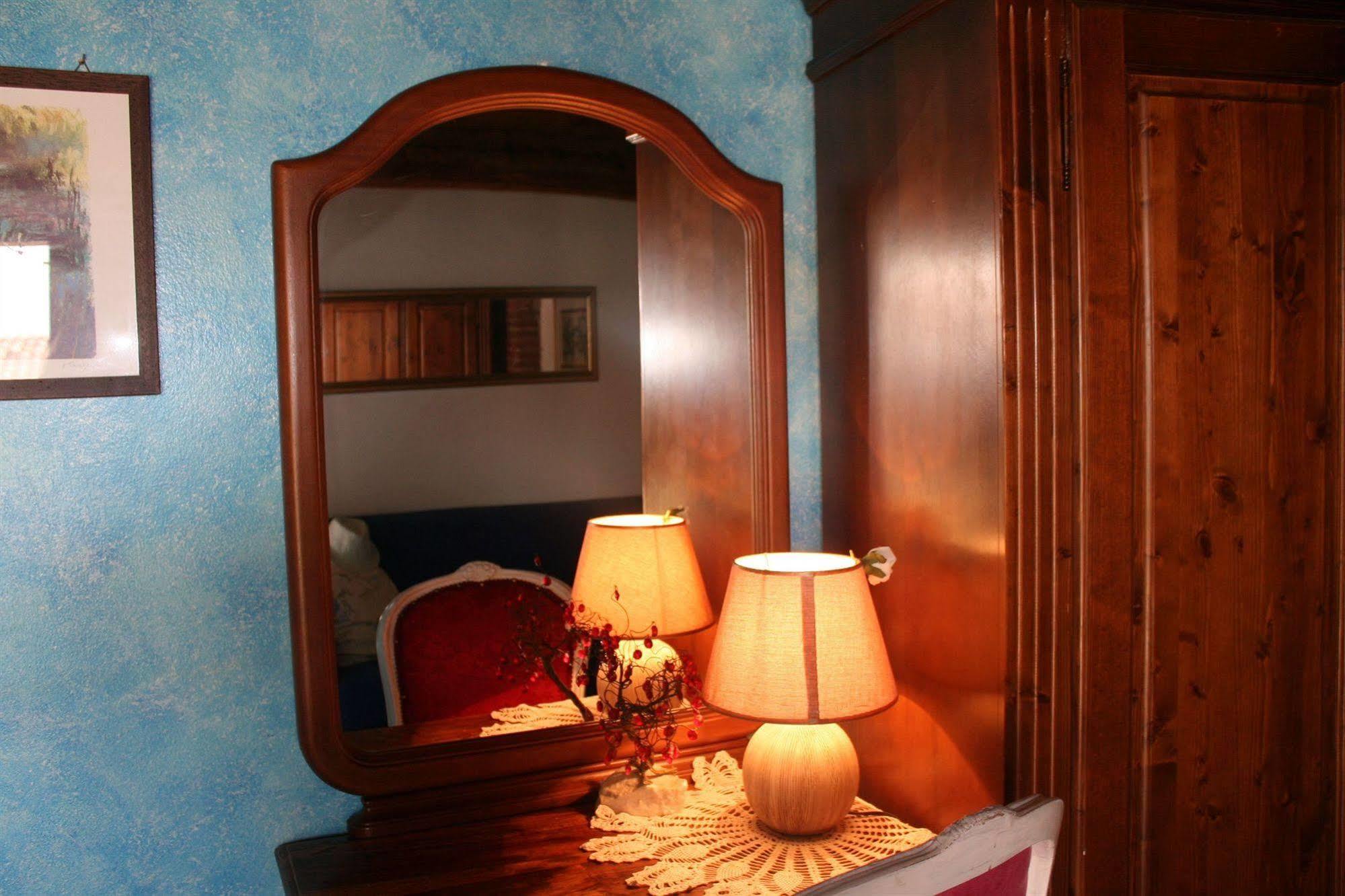 Bed and Breakfast La Cascina Di Alice Castiglione Delle Stiviere Exterior foto