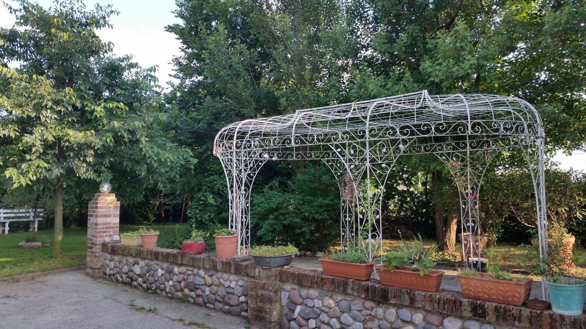 Bed and Breakfast La Cascina Di Alice Castiglione Delle Stiviere Exterior foto
